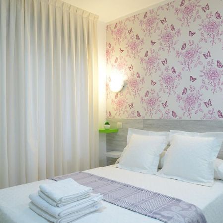 Nersan Hotel Мадрид Екстериор снимка